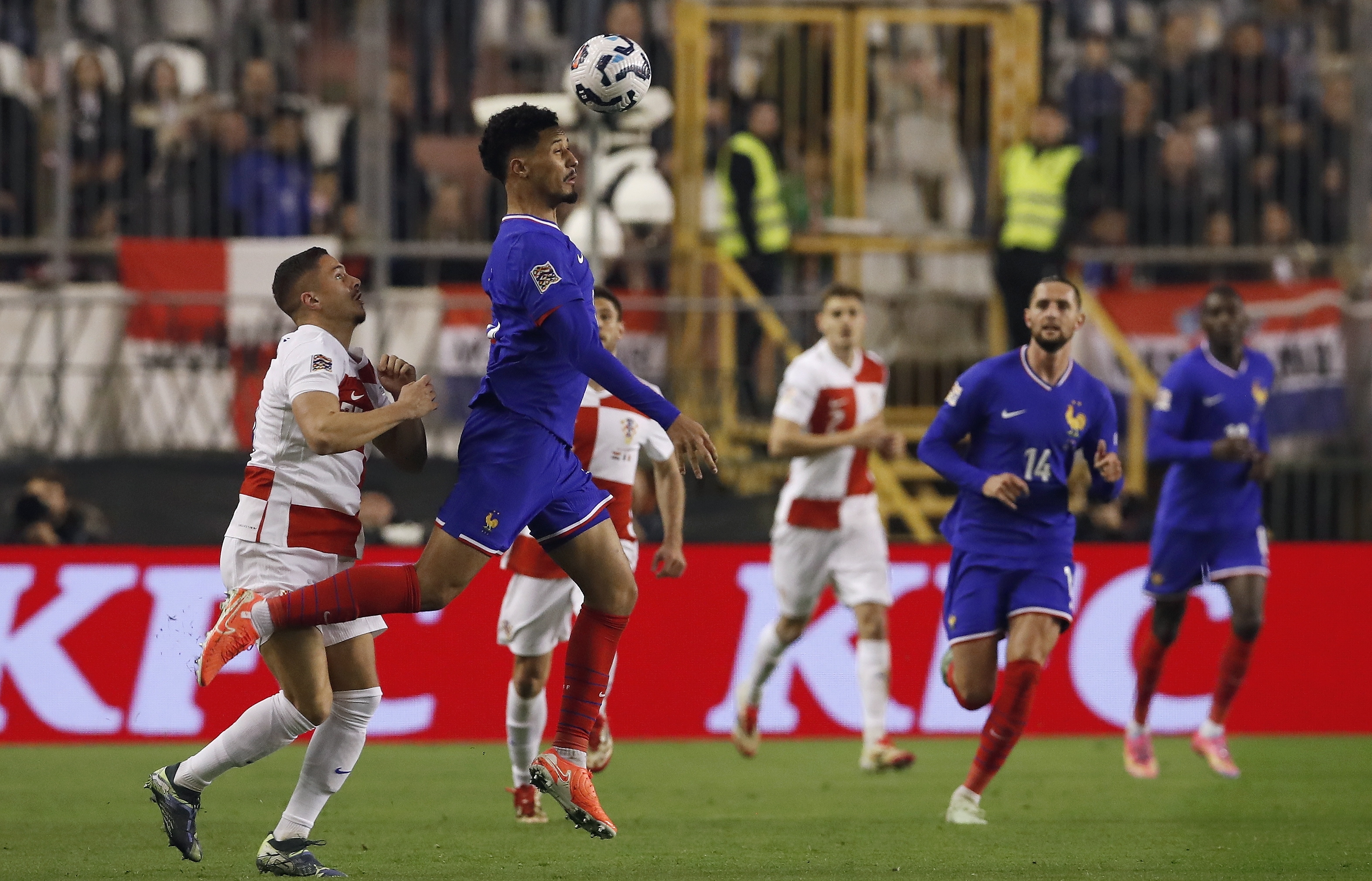 关于高强度对抗！克罗地亚英国欧国联对决的信息