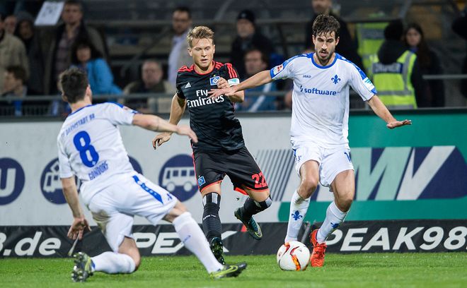 包含蹄球之城的无奈！波鸿终结不败场的词条