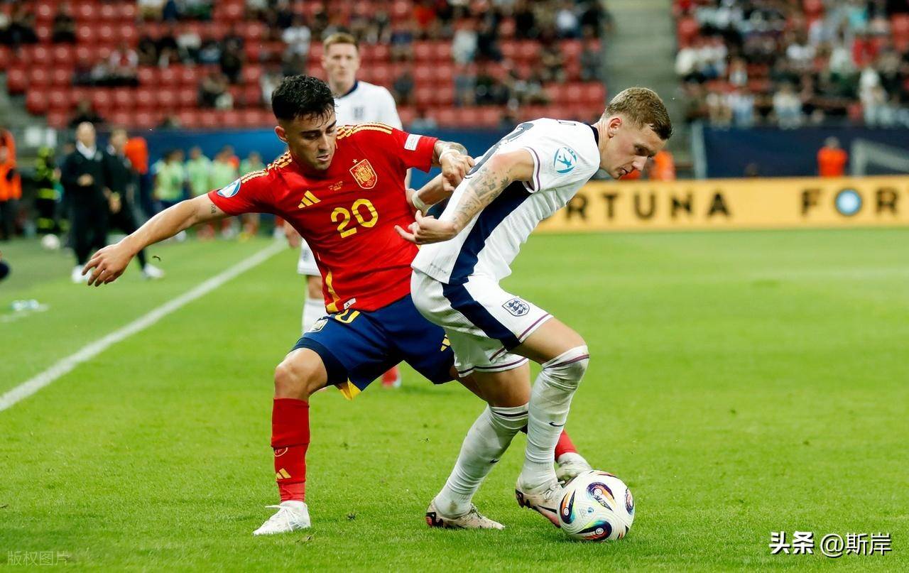 英格兰球员取得胜利，晋级欧预赛四强的简单介绍