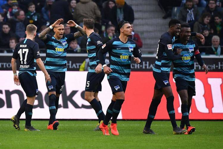 纽伦堡主场惨败,德甲征程陷入泥潭的简单介绍 纽伦堡主场惨败,德甲征程陷入泥潭的简单介绍