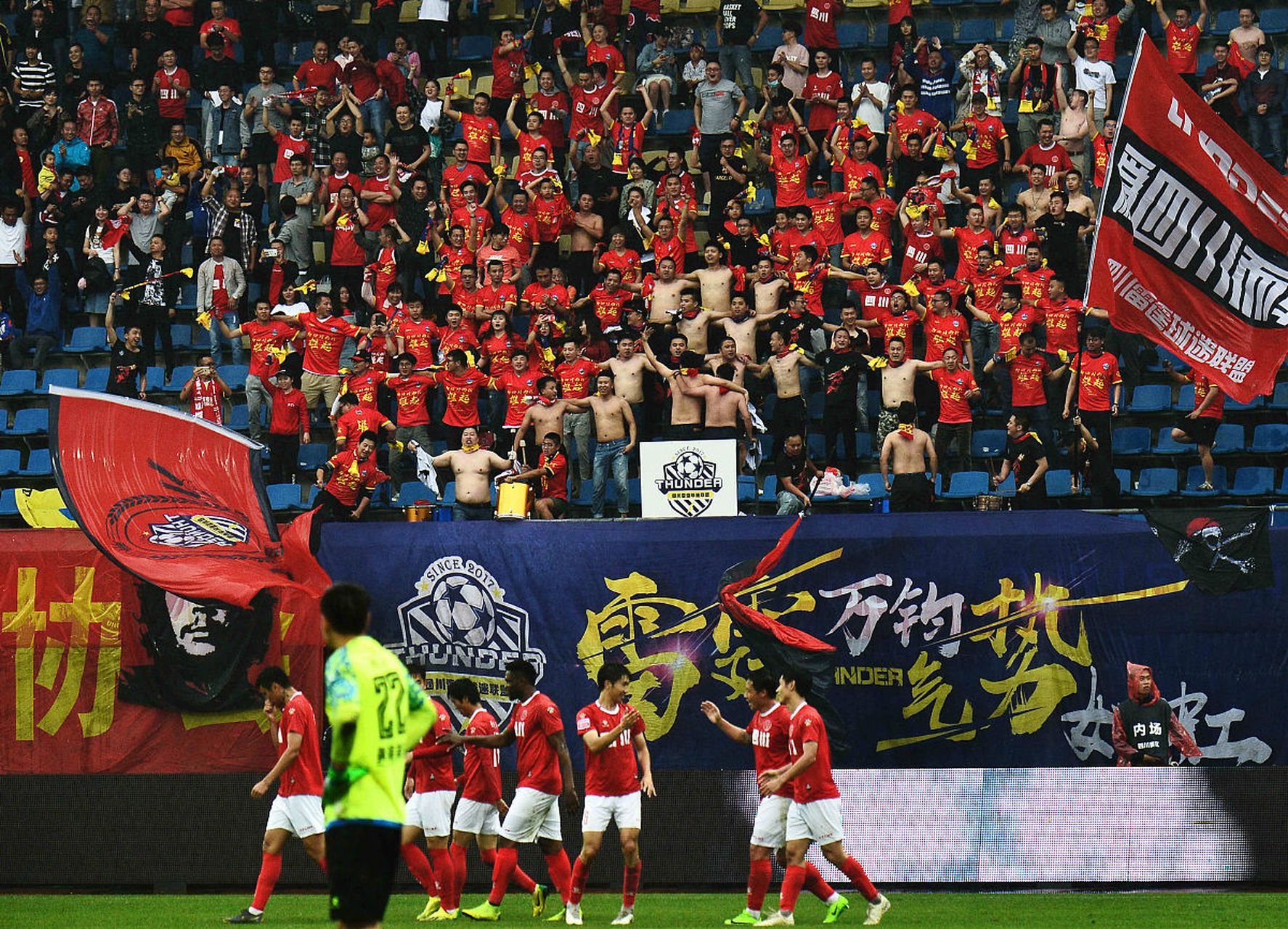 爱游戏登录-利物浦足球俱乐部球员状态火爆，备战大赛！的简单介绍