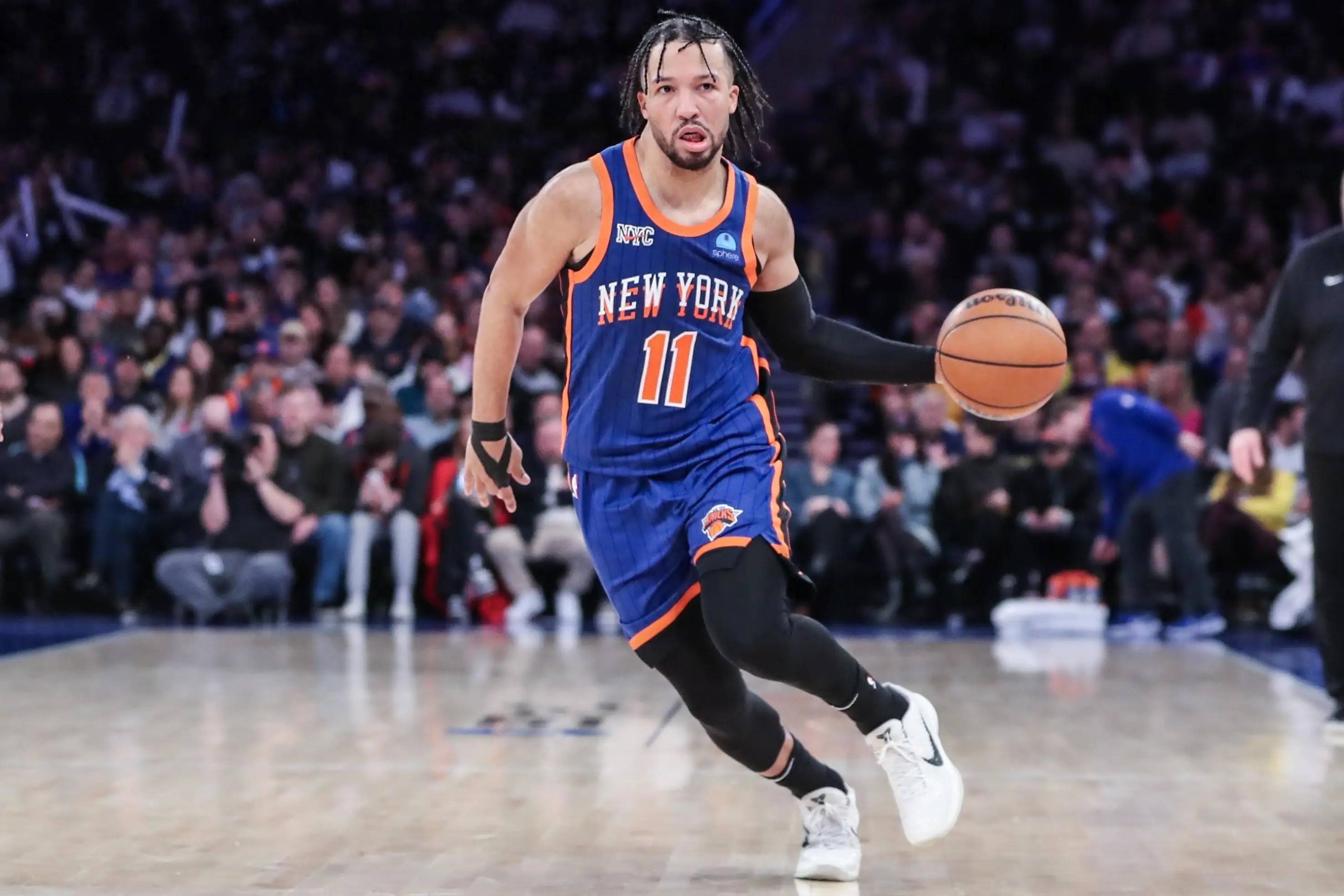 爱游戏官方登录入口-雄鹿全队发威，横扫太阳