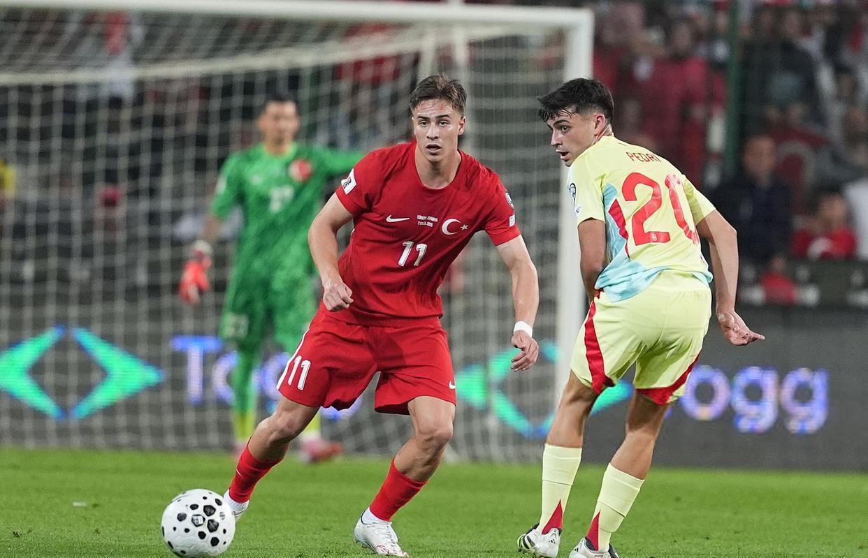 土耳其国家队神奇晋级欧洲杯半决